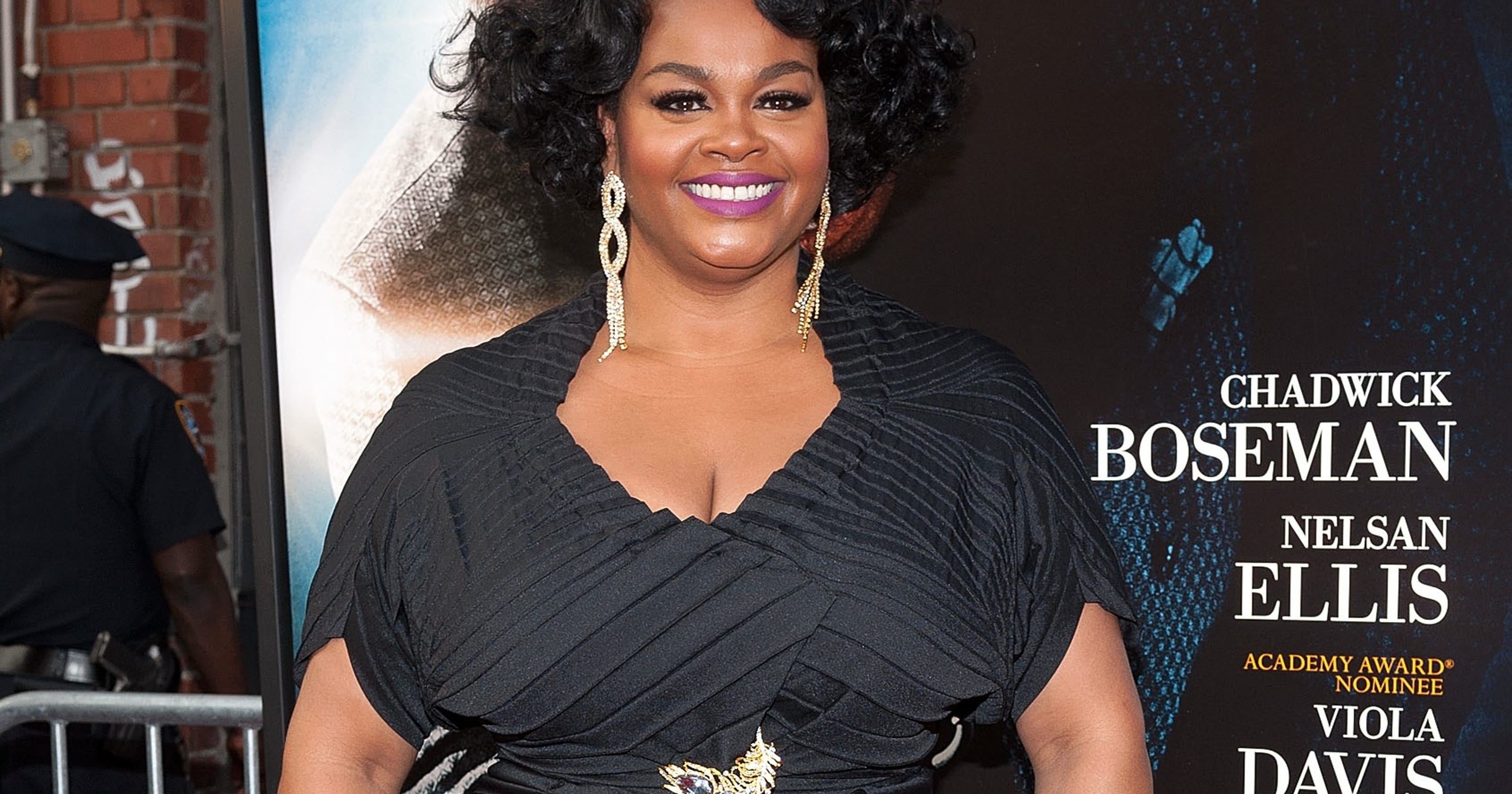 jill-scott-nude-photo-leak-not-her-she-says