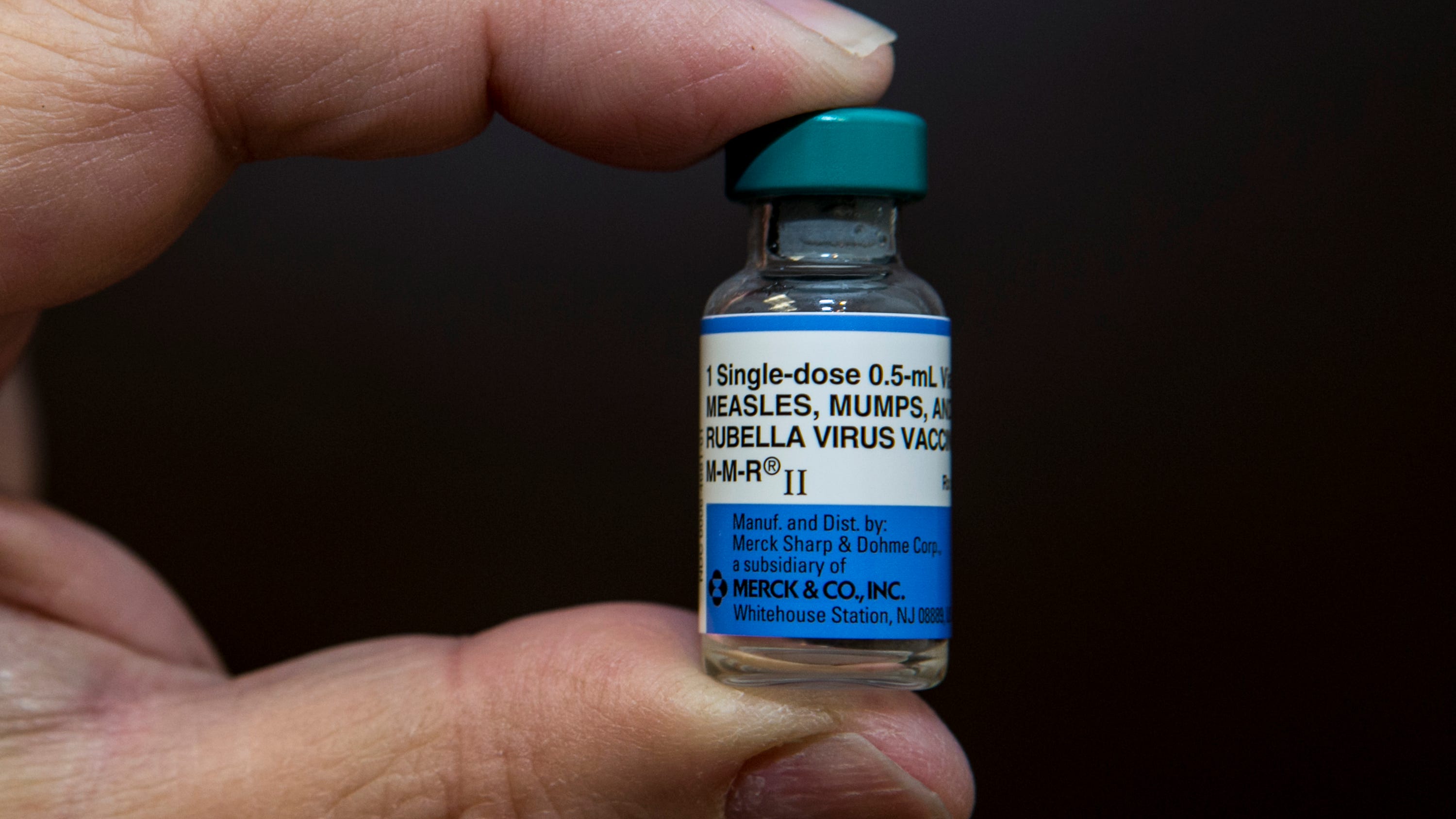 Лучшая вакцина от кори. ММР 2 вакцина. Корь вакцина. MMR прививка. ММР вакцина фото.