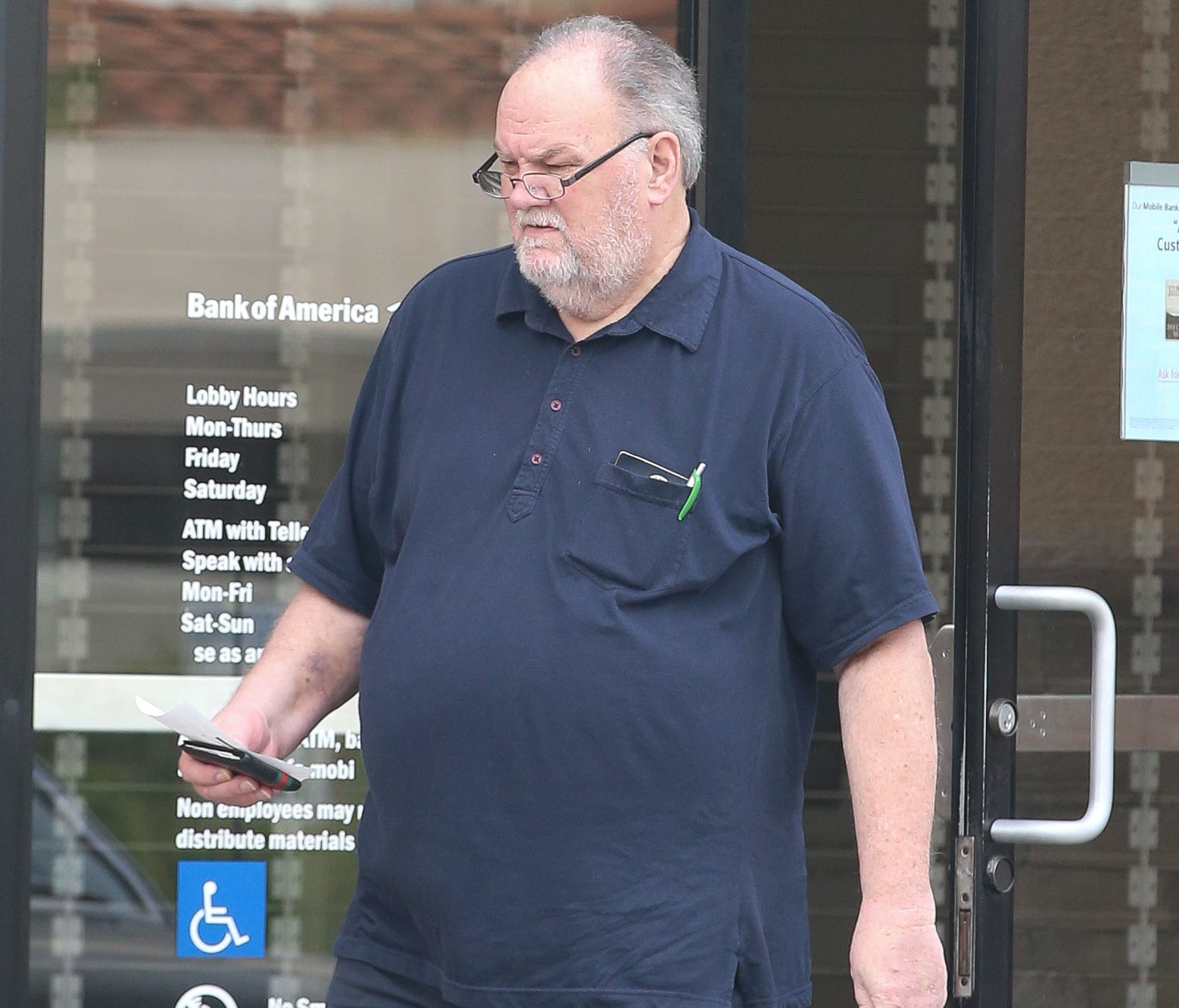 Meghan Markle's dad Thomas Markle heads out to tie up loose ends and runs errands before the Royal Wedding. Markle visited a bank, post office and a pharmacy in L.A.