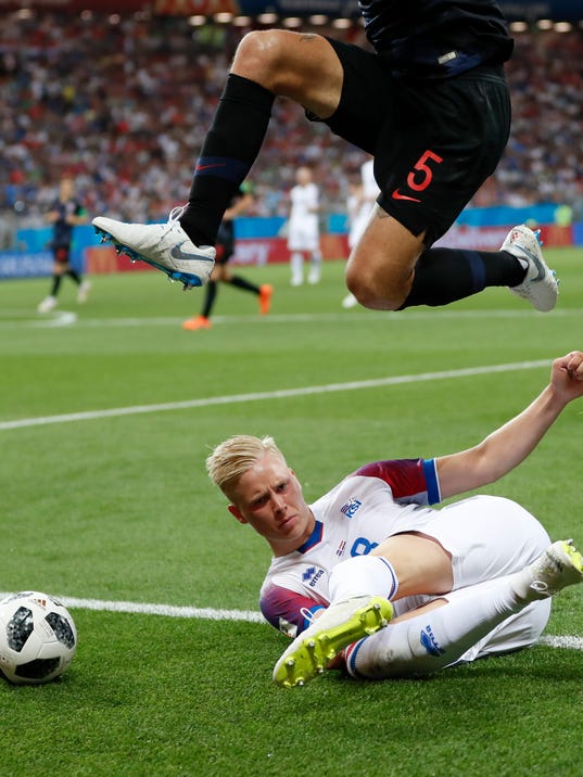 APTOPIX_Russia_Soccer_WCup_Iceland_Croatia_47670.jpg