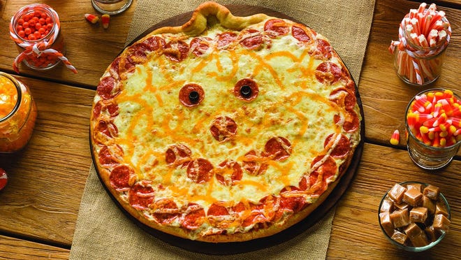 National Pizza Day: 10 deals for Phoenix