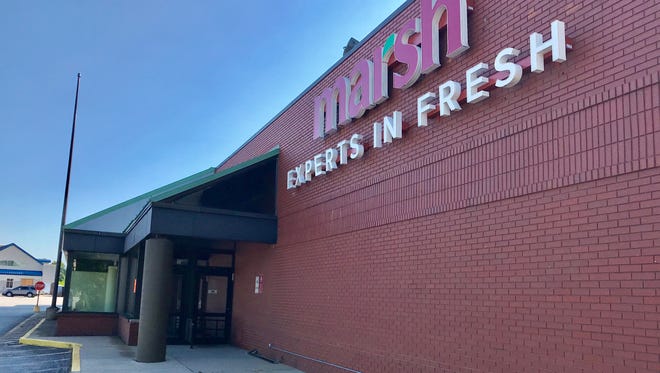 Fresh Thyme Farmers Market, an Illinois-based grocer with a location in Lafayette, plans to open a store left vacant on North Salisbury Street in West Lafayette when Marsh Supermarkets filed for bankruptcy.
