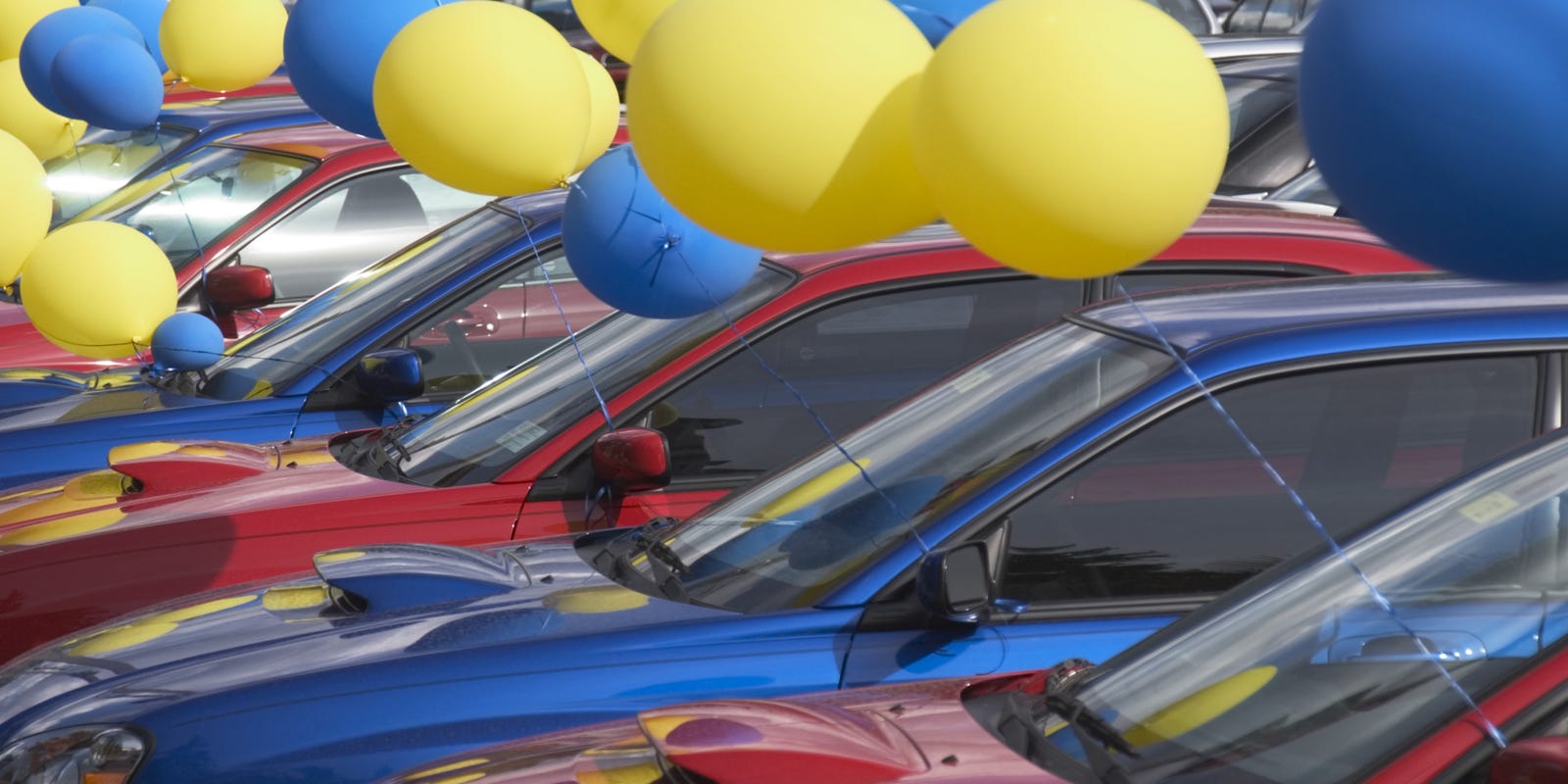 Phoenix Auto Dealership Closed After Owners Admit Fraud