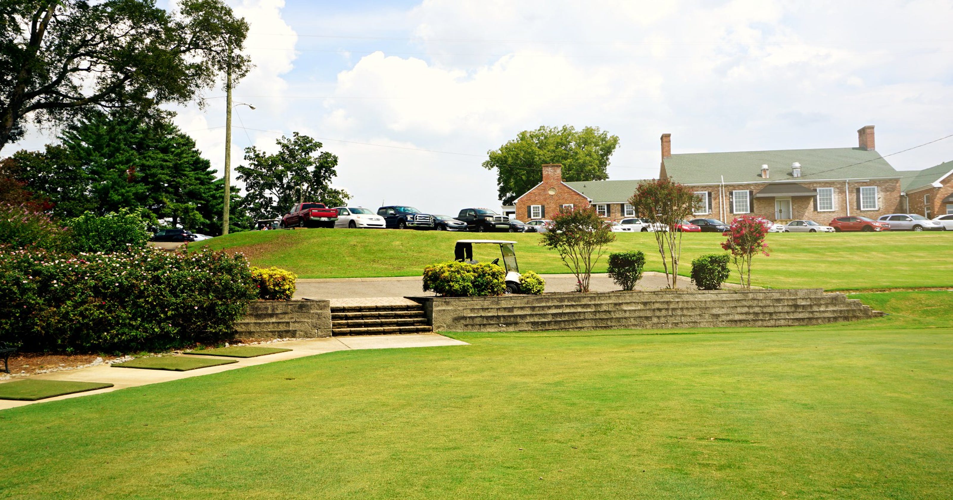 Tootsie's owner buys Old Hickory Country Club for $2.3M