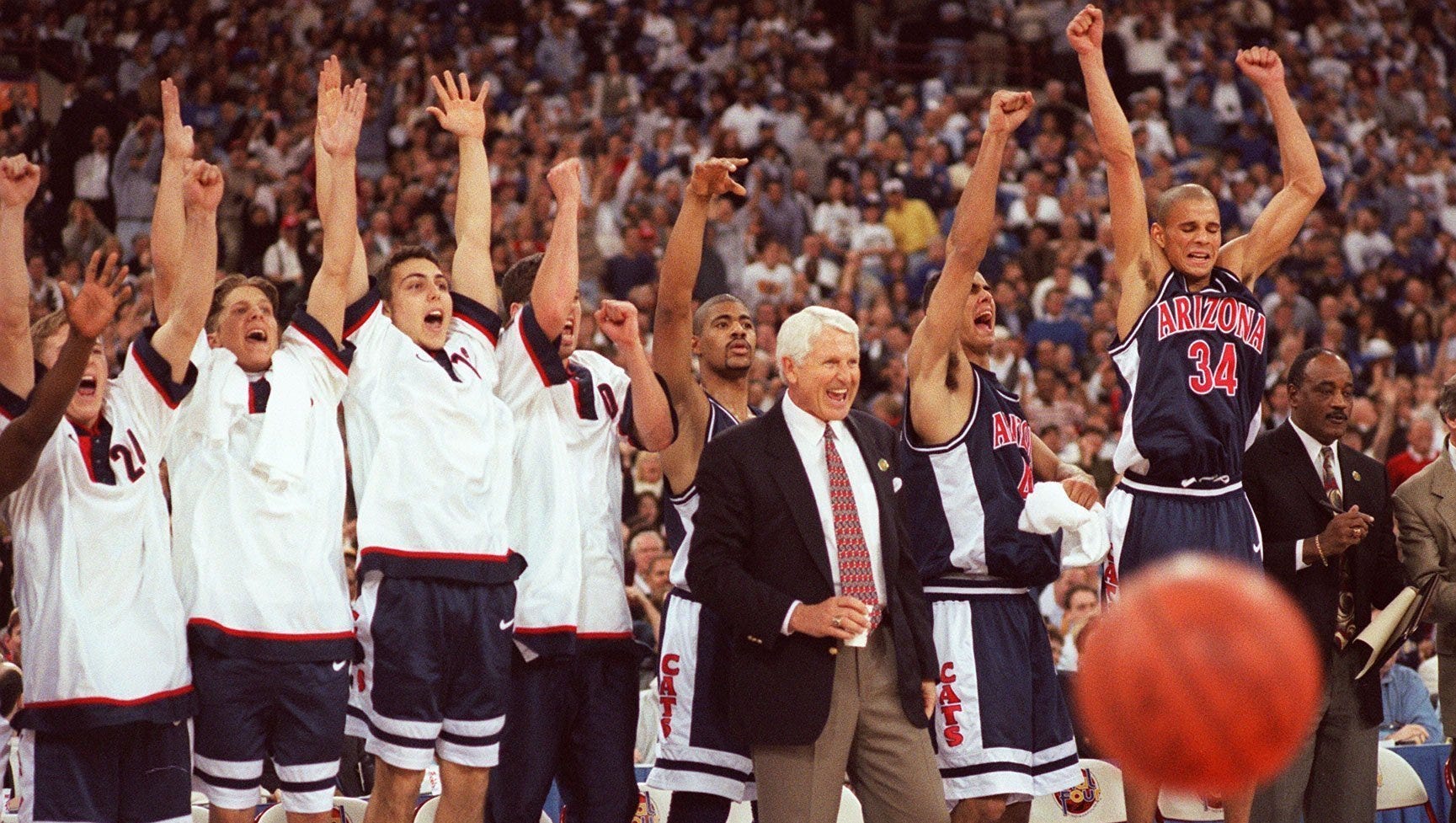 Arizona Unveils Statue Of Former Basketball Coach Lute Olson