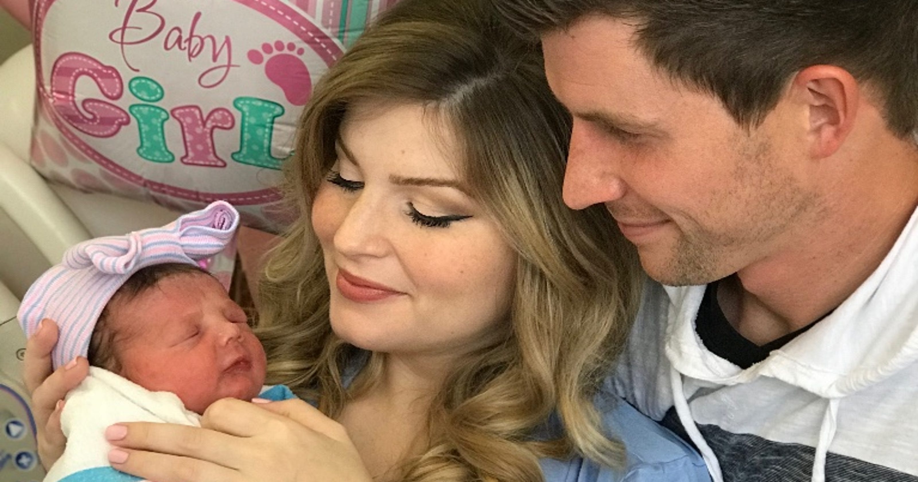 'Bringing Up Bates' stars deliver babies 2 days apart