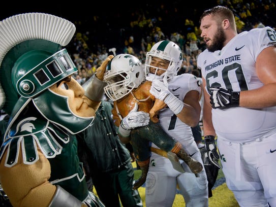 Sparty On The Second Woman To Play Msu S Mascot Shares Her Experience Inside The Suit Wzzm13 Com