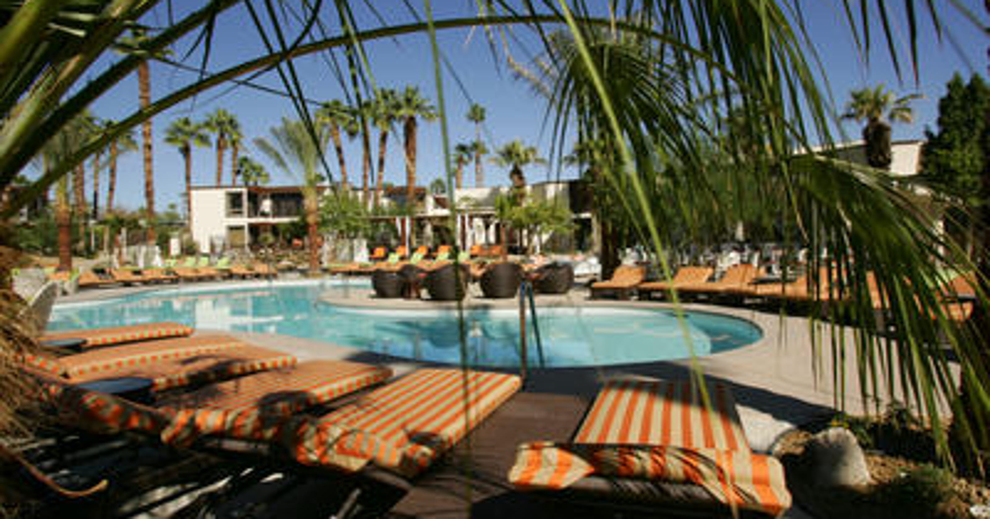 Palm Springs, Cathedral City hotels hiring 40 at Tuesday job fair