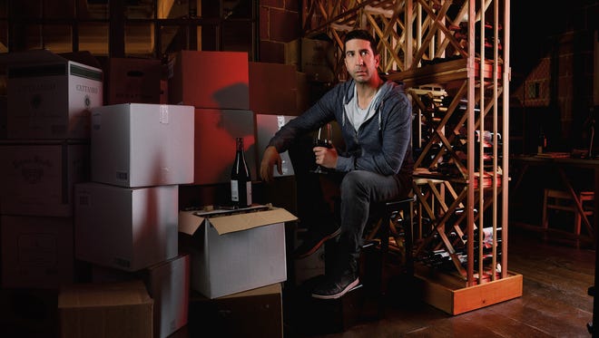 David Schwimmer is an ace wine guy in "Feed the Beast."