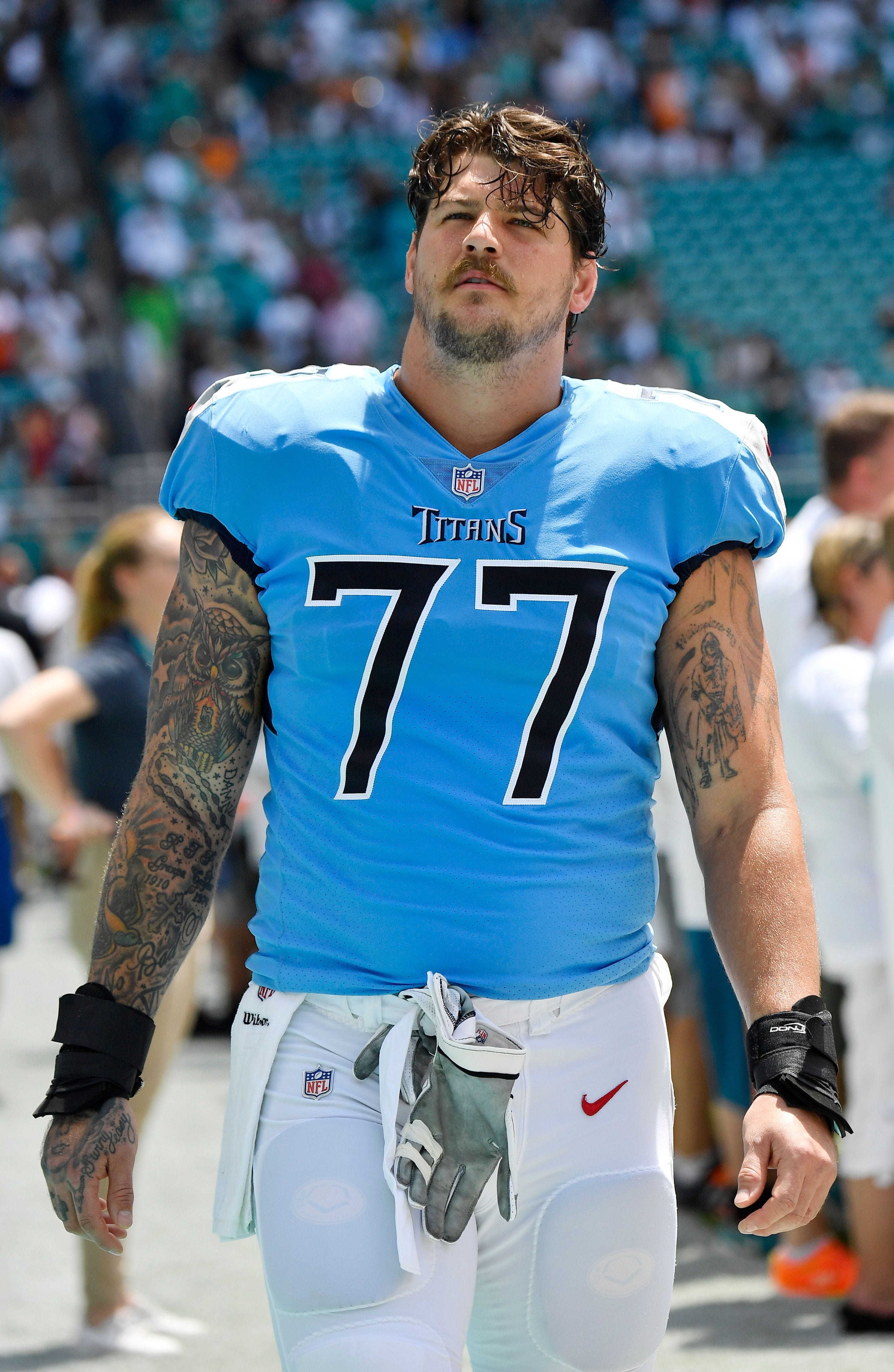 taylor lewan jersey