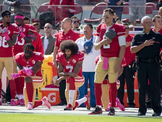 San Francisco 49ers outside linebacker Eli Harold (58)