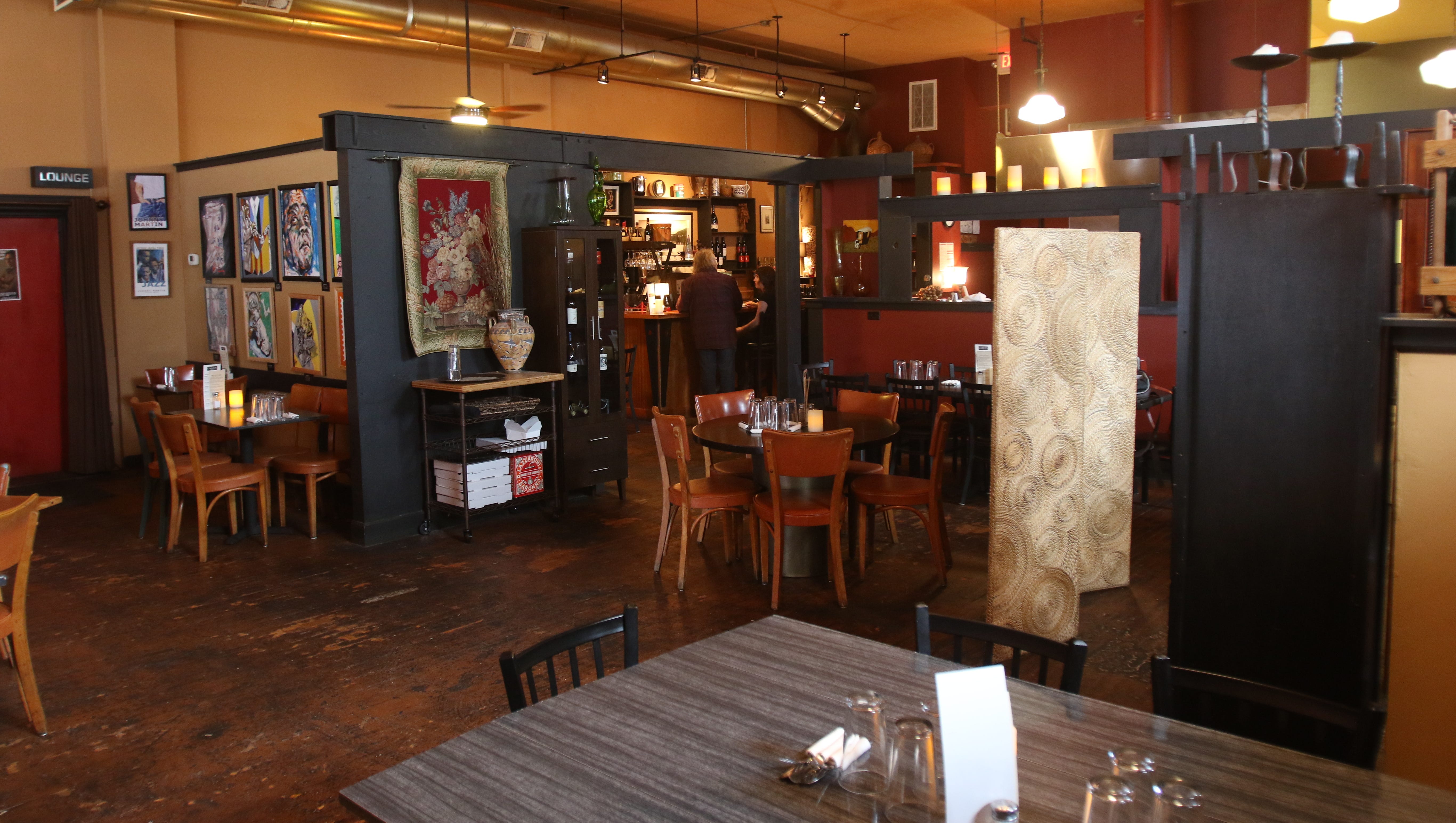 Live music venues, bars and restaurants in Salem, Oregon