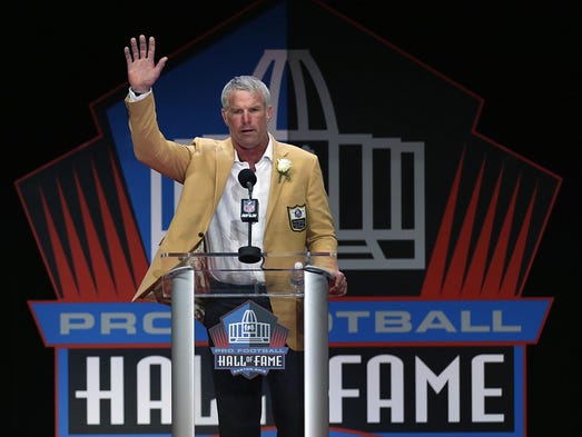 Former Green Bay Packers quarterback Brett says goodbye