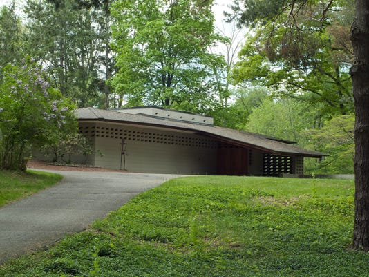 architect frank lloyd wright s four okemos designed homes on tour
