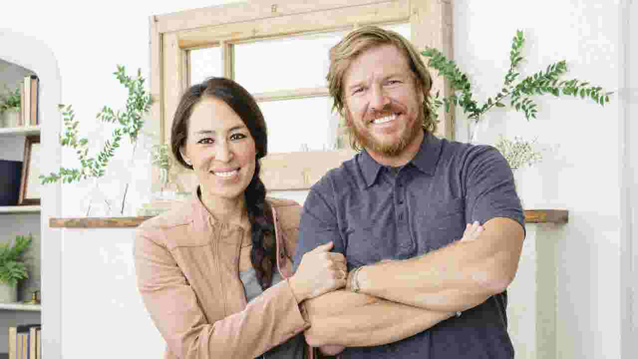 fixer upper lackluster fixer changes to contemporary charm for young family
