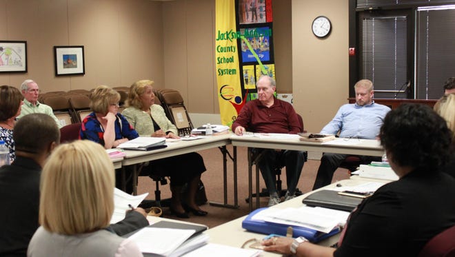 The Jackson-Madison County School System's budget committee meets Monday.