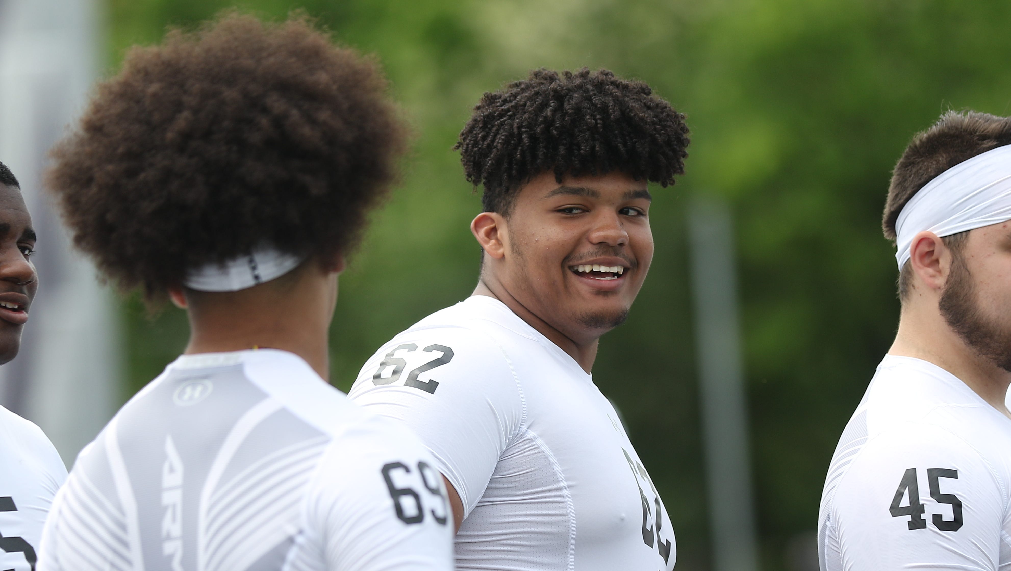 Tristate S Top 2018 Football Recruits Start To Emerge
