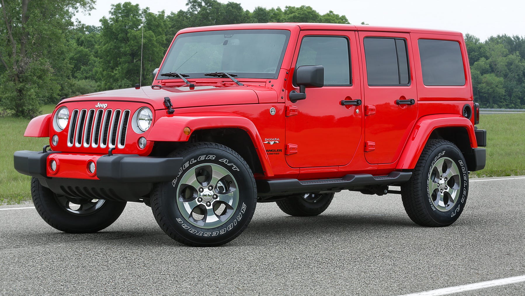 2017 Jeep Wrangler Unlimited capable off-road