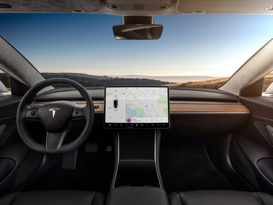 Elon Musk Says Tesla Is Fixing Its Dog Mode After Pet Owner