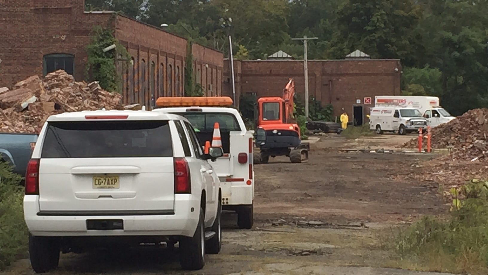 NJ sues for more cleanup after Middlesex County oil spill