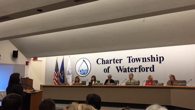 The Waterford Township board of trustees hear from the public Monday before voting on a resolution involving Syrian refugees.