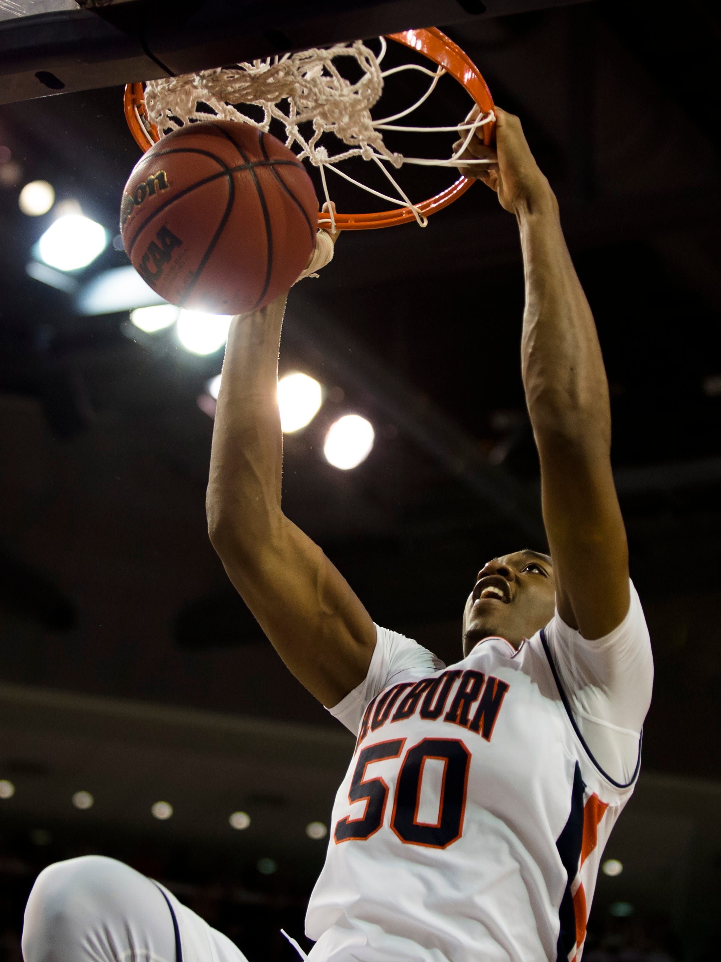 Austin Wiley Announces He Ll Enter Nba Draft Without An Agent