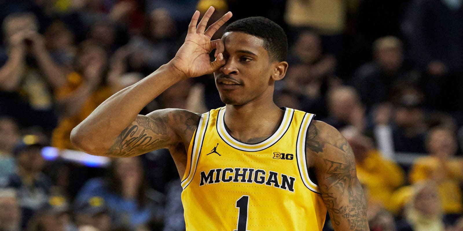 Michigan Basketball Wins First Game In Spain