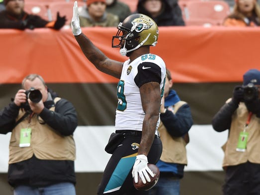 Jacksonville Jaguars tight end Marcedes Lewis celebrates
