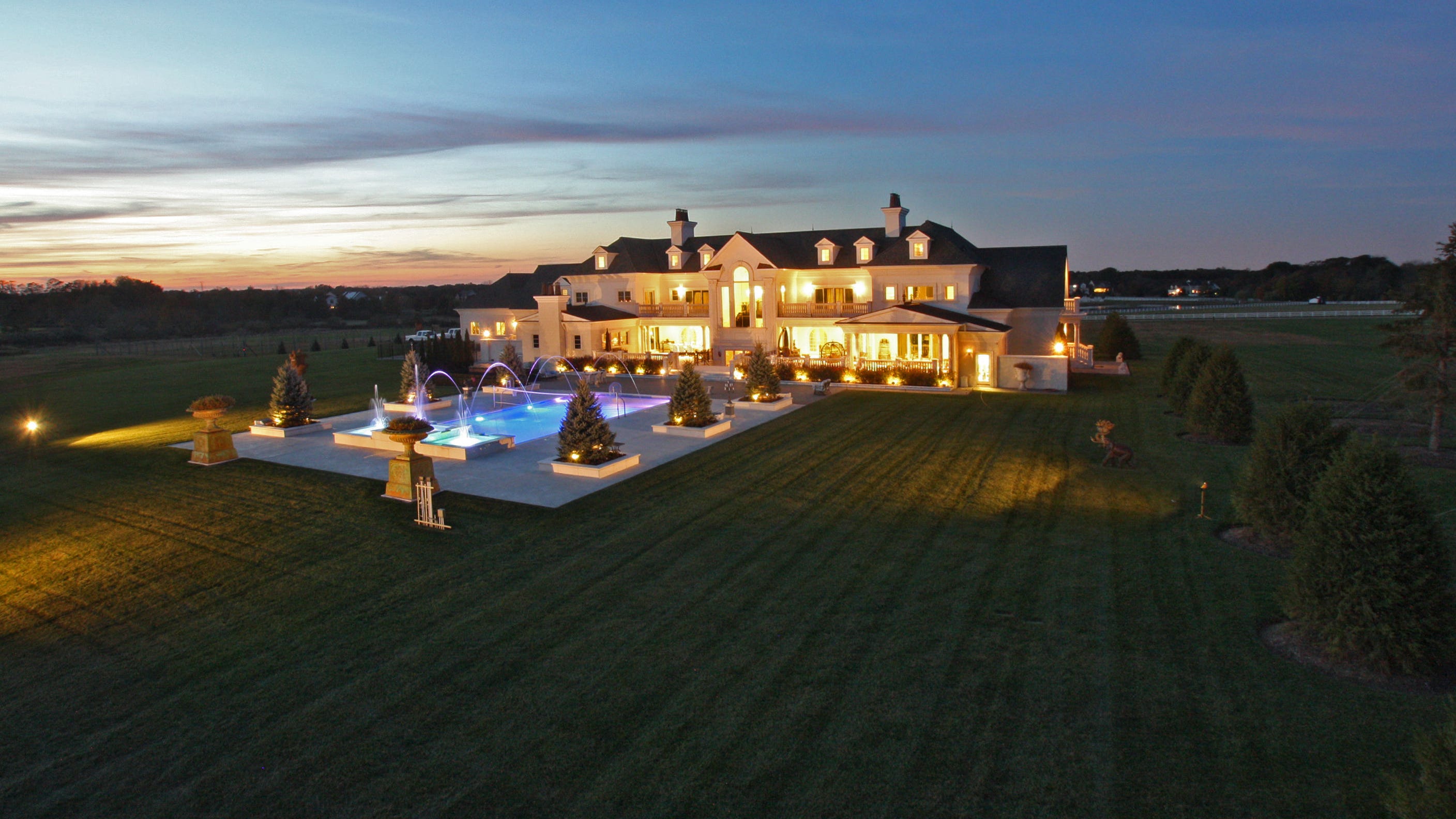 9M Jersey Shore mansion hosts tour