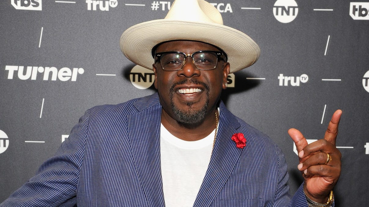 BEVERLY HILLS, CA - JULY 27:  Actor Cedric the Entertainer of 'The Last O.G.' at the TCA Turner Summer Press Tour 2017 Green Room at The Beverly Hilton Hotel on July 27, 2017 in Beverly Hills, California. 27186_001  (Photo by John Sciulli/Getty Images for Turner) ORG XMIT: 775013348 ORIG FILE ID: 823590374