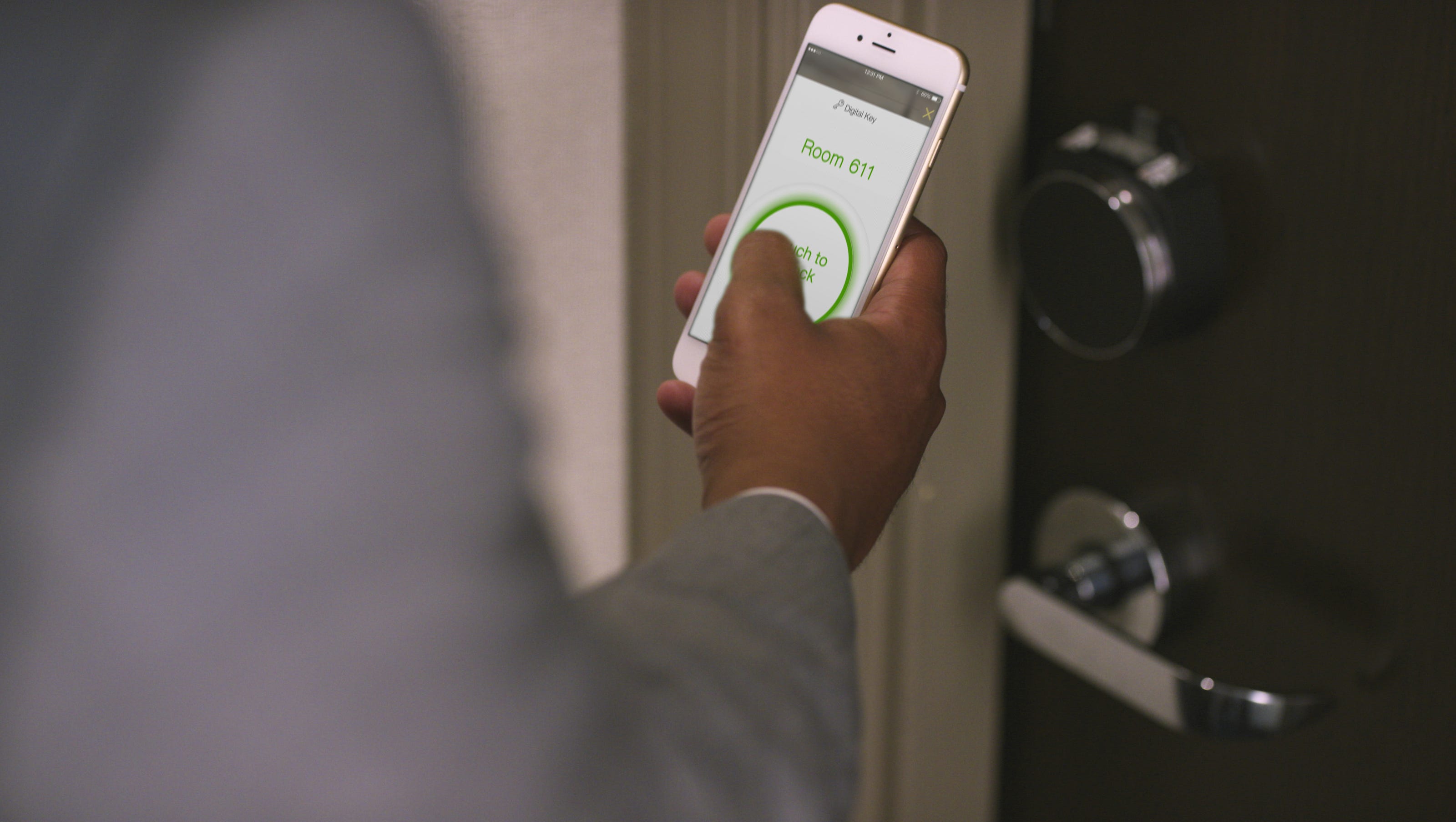 Hotels embrace keyless entry