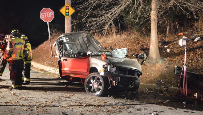 The driver a Mercury Mountaineer was killed early Sunday morning in a crash in Hockessin.