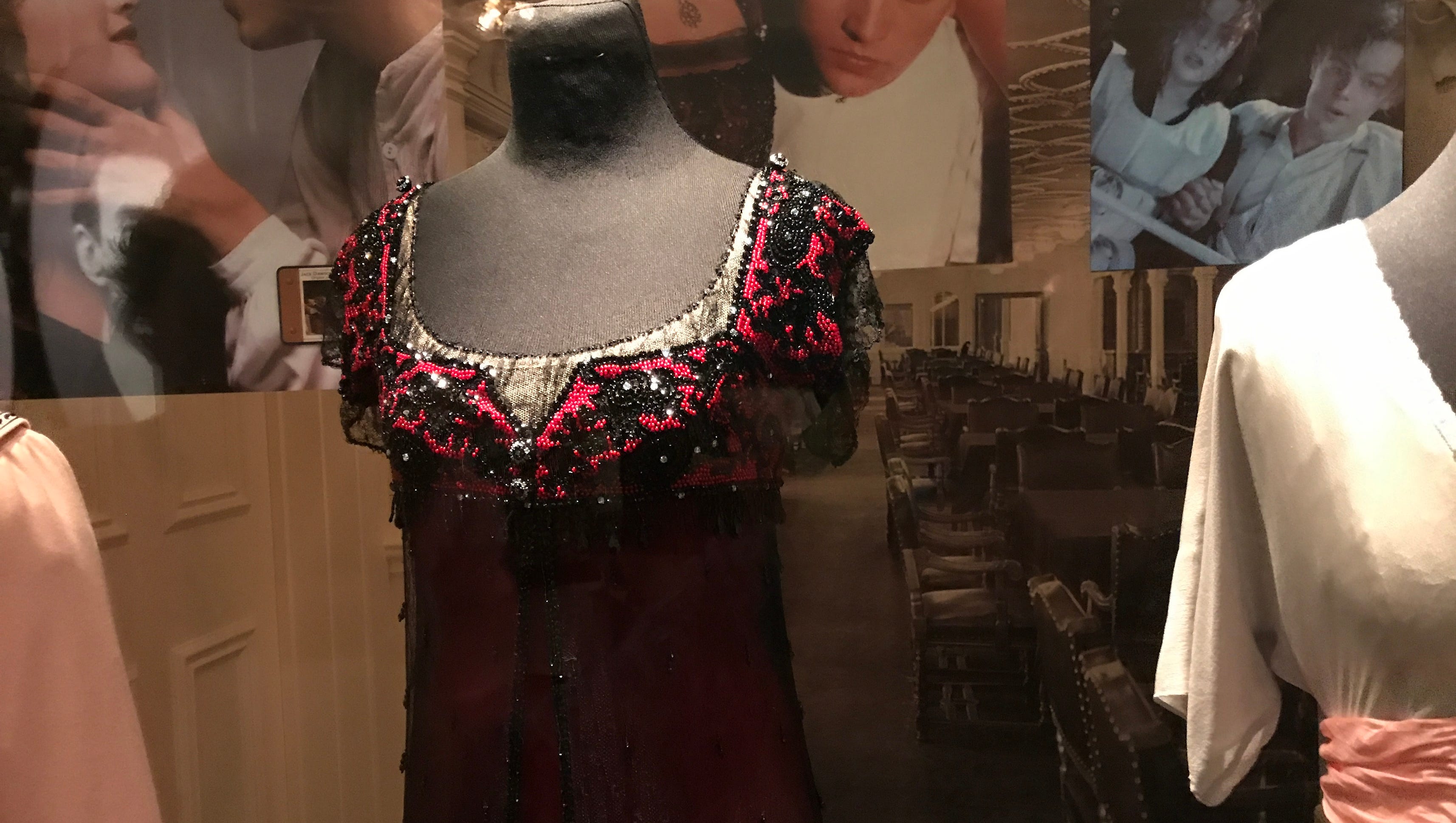 Titanic Movie Costumes Showing Off At Pigeon Forge Museum