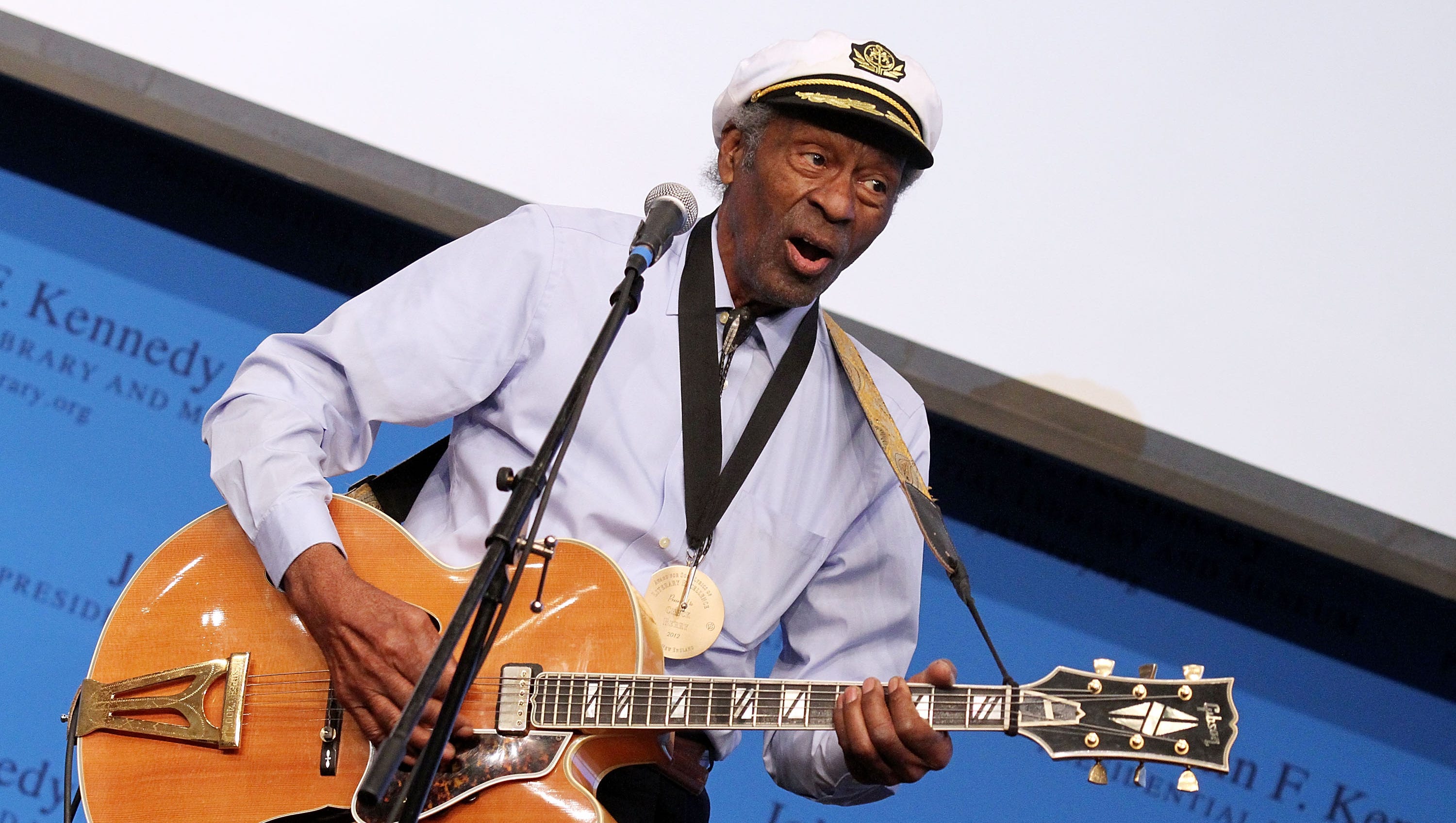 Rock N Roll Legend Chuck Berry Dies At 90 Rock N Roll Legend Chuck Berry Dies At 90