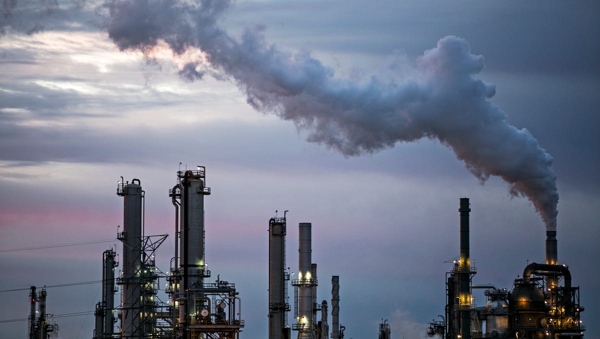 Smoke exits a stack at the Valero Memphis Refinery at 543 West Mallory Ave.