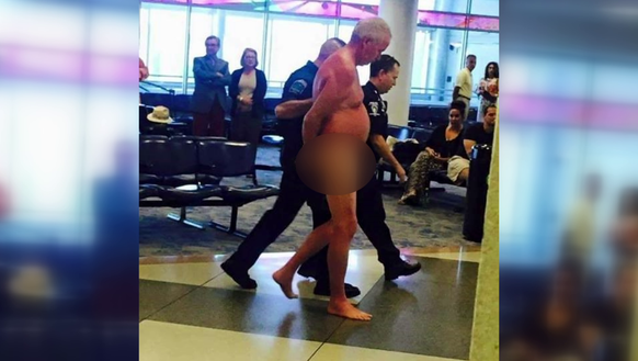 Airport Naked 46