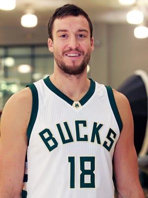 Miles Plumlee's ability to run the floor may earn him a starting role.
