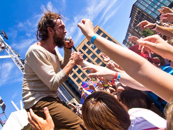 Lead Vocals Alex Ebert of Edward Sharpe and the Magnetic