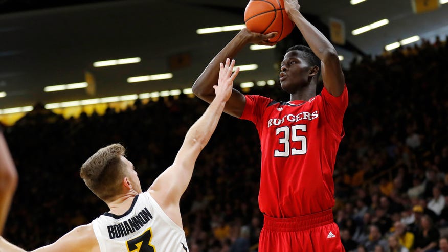 With A Gutsy Gesture Jersey S Breein Tyree Swats Confederate Hate Groups At Ole Miss