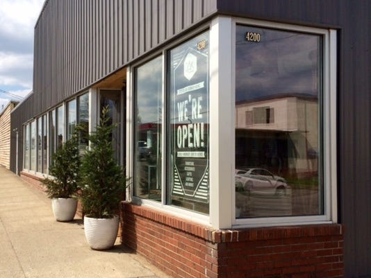 Oak Nashville grows new home store