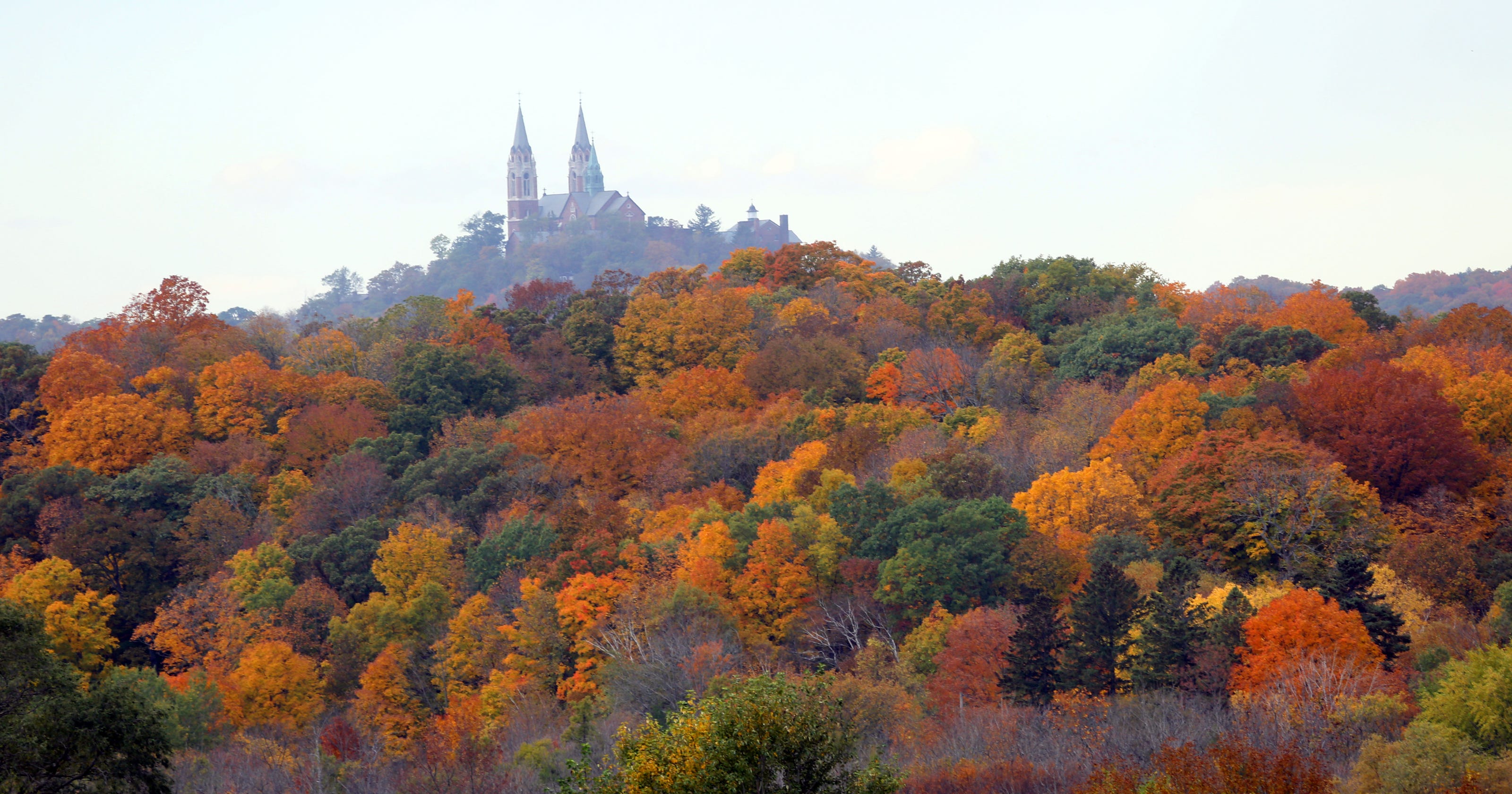 Fall Colors Could Peak Early In Wisconsin Effy Moom Free Coloring Picture wallpaper give a chance to color on the wall without getting in trouble! Fill the walls of your home or office with stress-relieving [effymoom.blogspot.com]