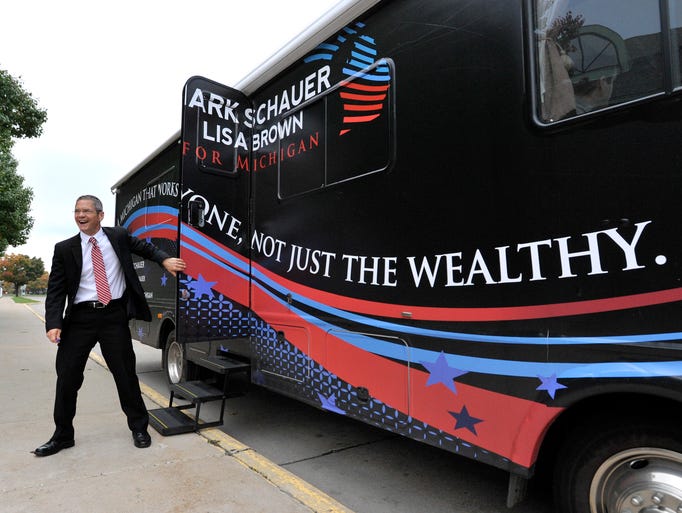 Democratic gubernatorial candidate Mark Schauer steps