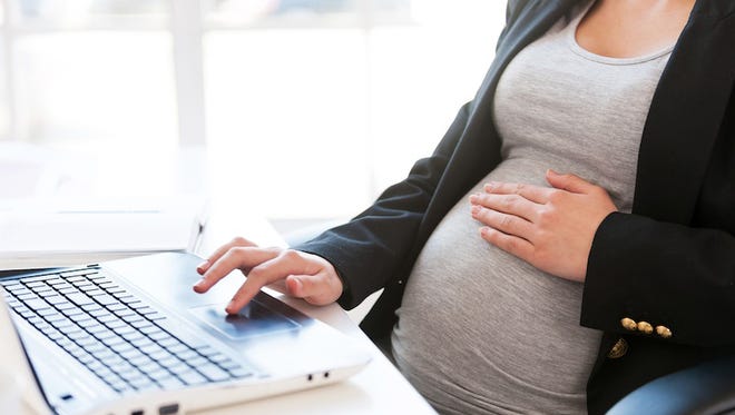 In an effort to improve health outcomes and reduce medical expenses, many employers are now offering maternity care programs.
