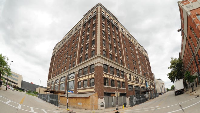 Green Bay Aldermen Claim Mayor Schmitt Lied About Hotel Northland Finances Guy Zima S City Hall Access Limited