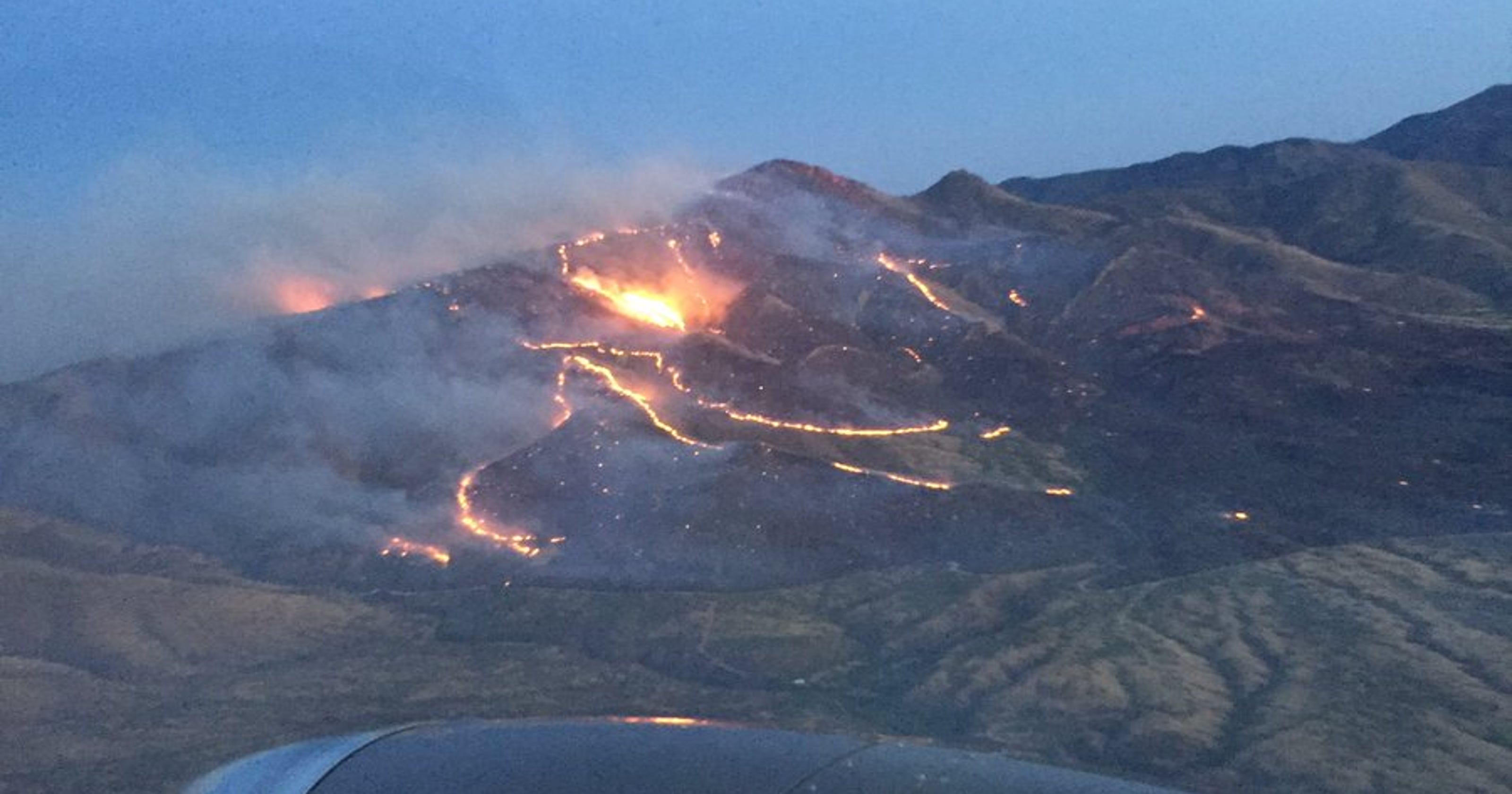 Winds Low Humidity Spur Sawmill Fire To 20k Acres South