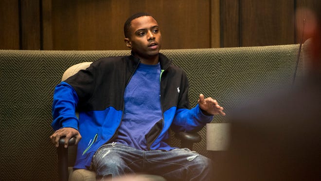 November 16, 2016 - Raheem Richardson testifies during a sentencing hearing after pleading guilty to his role in 2014 mob-style assault at a Kroger store at Poplar Plaza.