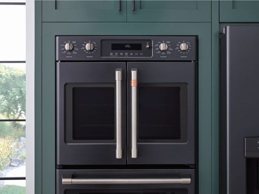 GE Appliances launches high-end kitchen products with Cafe
