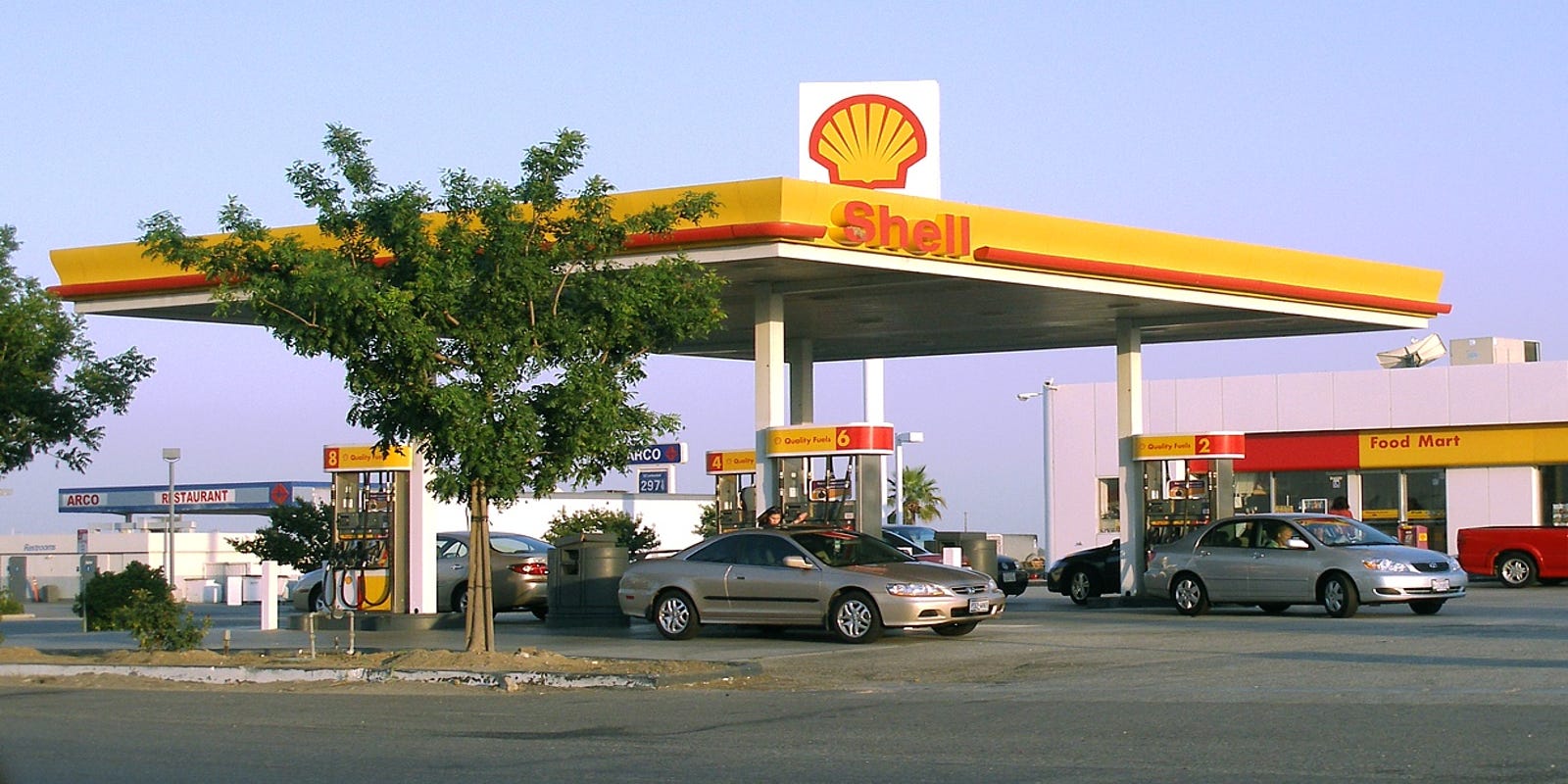 Which gas station scored best with S.D. drivers?