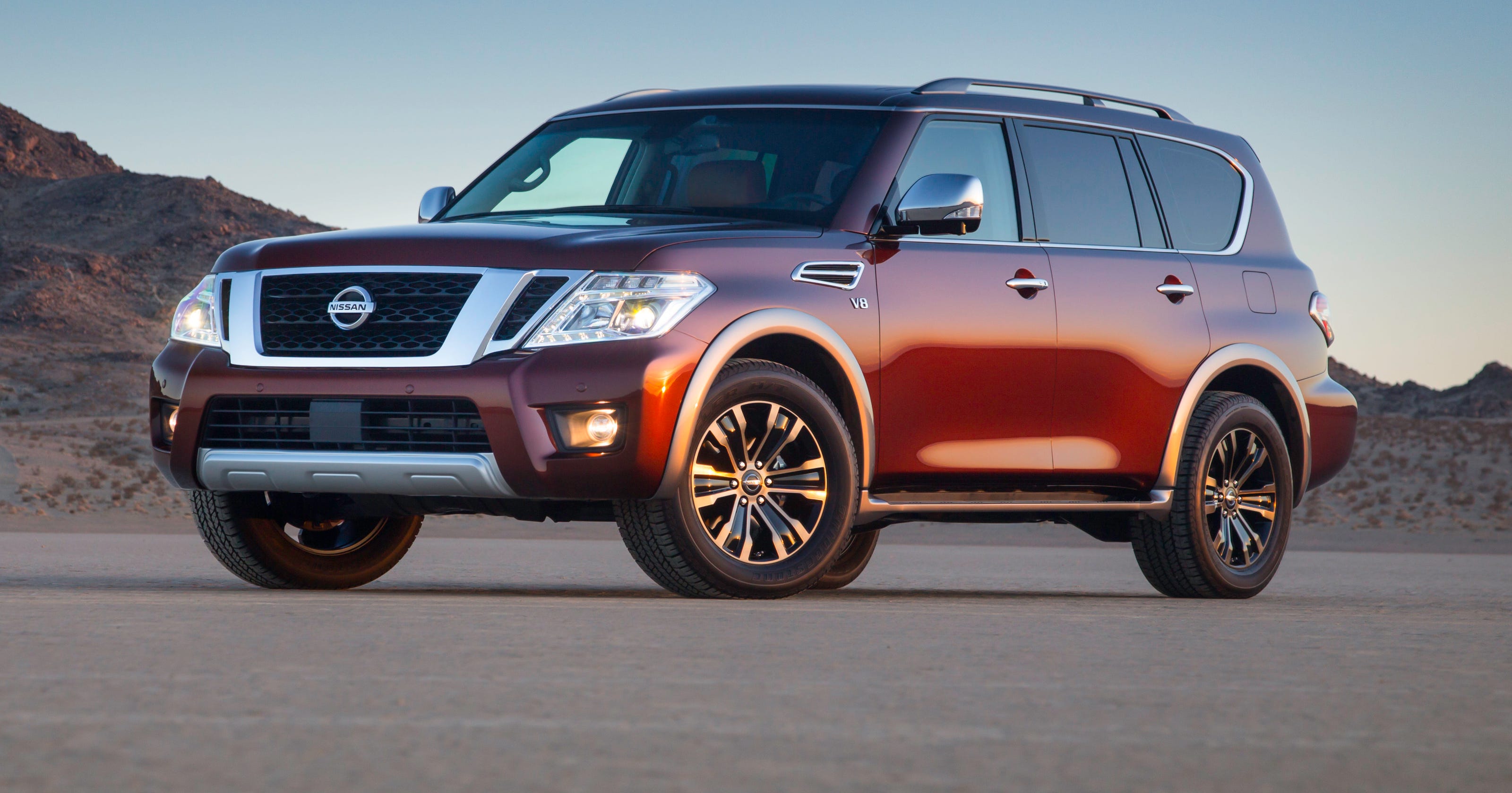 Nissan showed new, longer Armada SUV, 2017