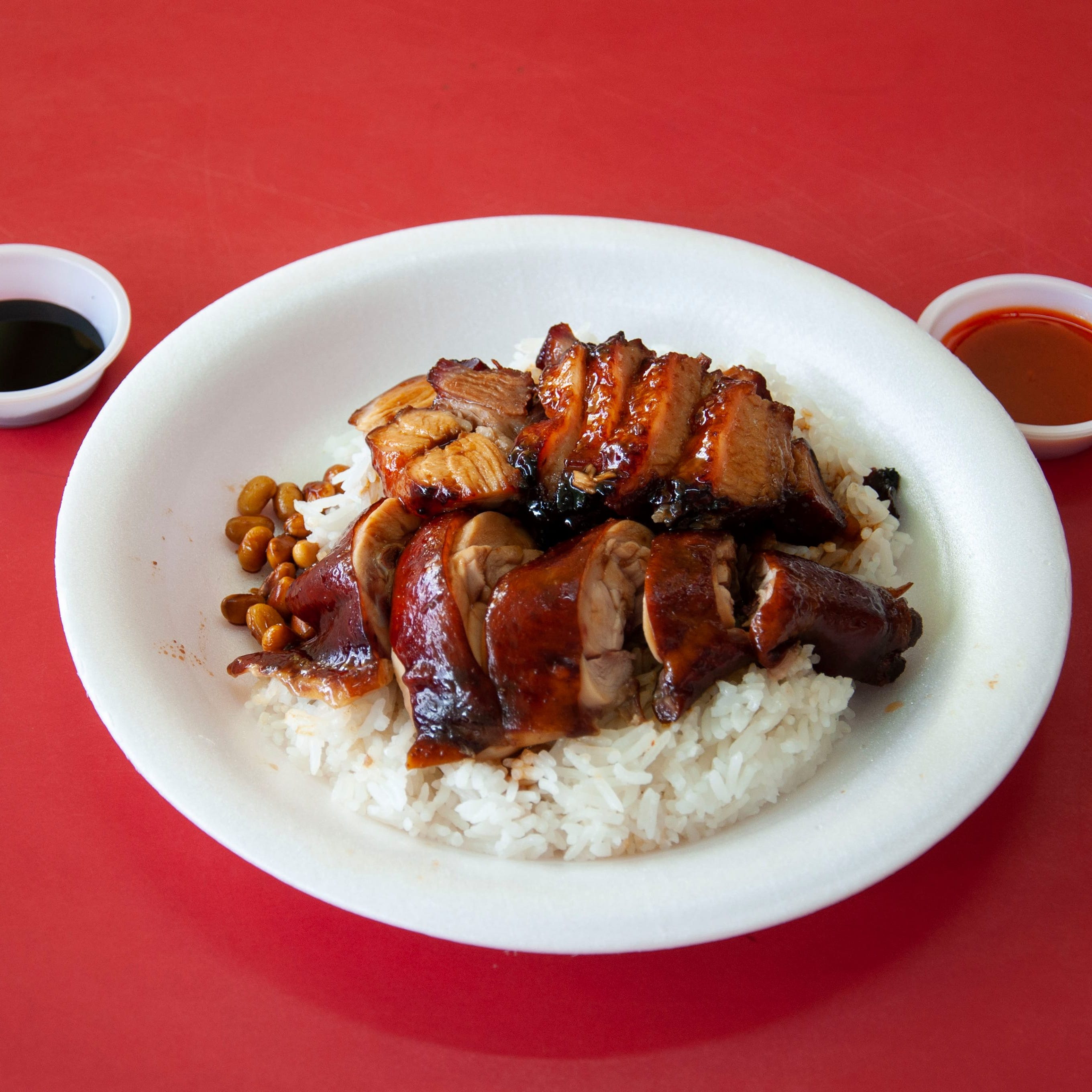 The cheapest Michelin-starred restaurant in the world is Liao Fan Hong Kong Soya Sauce Chicken Rice & Noodle, a street food stall in Singapore. The most expensive main dish there costs $2.20.